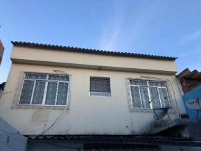Casa na Penha bem localizada e equipada!